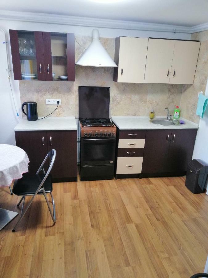 Вулиця Лейтенанта Шмидта Odessa Esterno foto